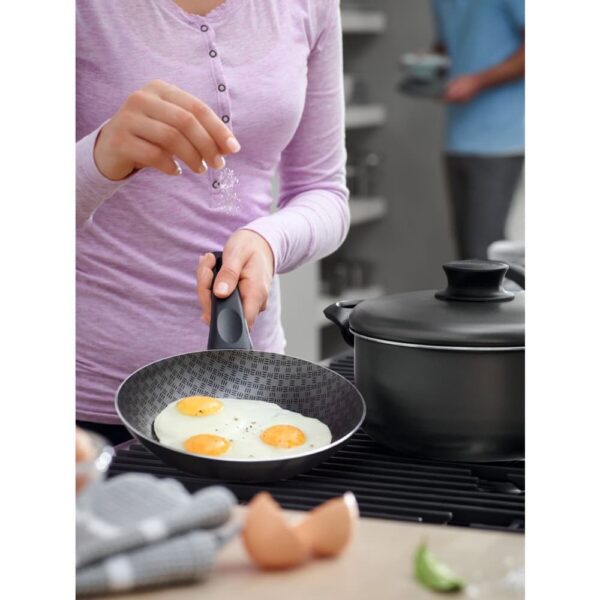 Olla Baja Paris de Aluminio con Revestimiento Antiadherente Starflon Max 28cm 8,0L - Imagen 3