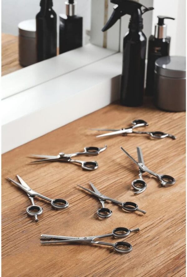 Tijera para cabello de acero inoxidable con filo desbaste y apoyo fijo para el dedo, 6" - Imagen 4