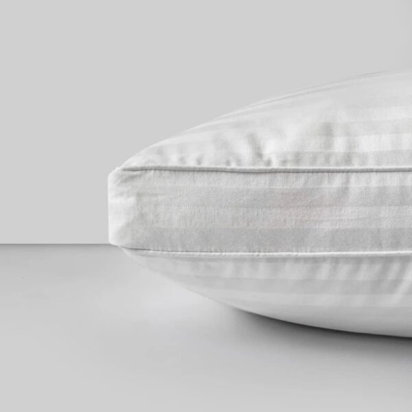 Almohada Relleno Microfibra 300 Hilos DE COSTADO 50x70 cm - Imagen 4